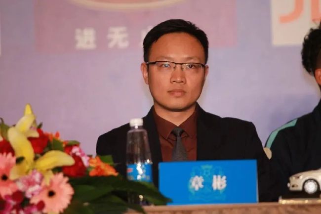 此前昆汀曾透露处于开发阶段的第五部《星际迷航》确实存在剧本，但自己还需要琢磨一下是否执掌导筒